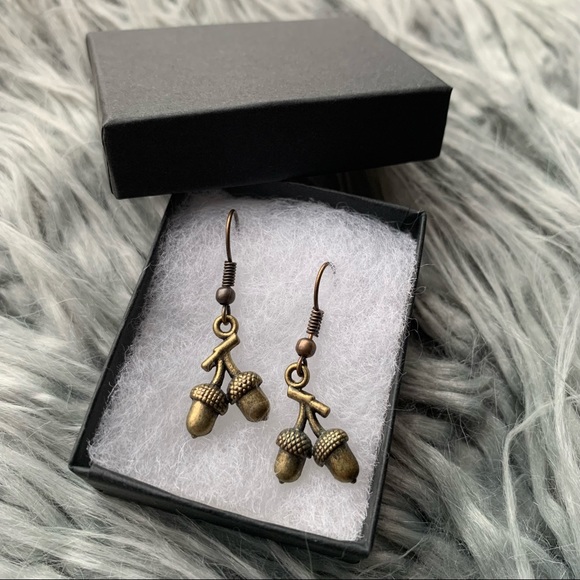 Acorn Earrings - Picture 1 of 5